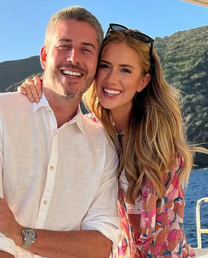 Arie Luyendyk Jr. and Wife Lauren ‘Wrestle’ With Showing Kids on Instagram