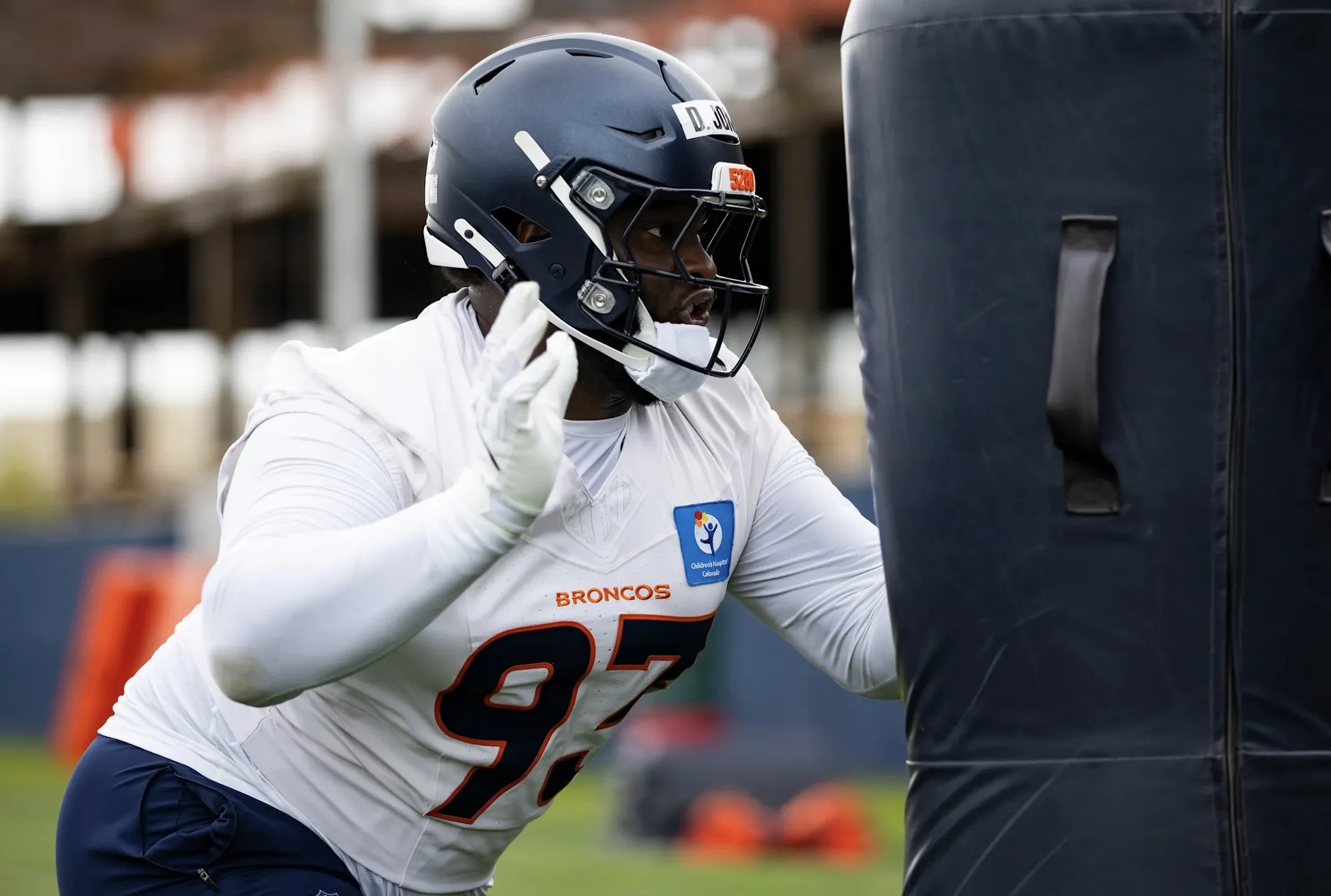 Broncos ‘Massively Overpaid’ for $39 Million Defensive Tackle