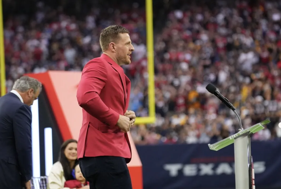 Texans Legend J.J. Watt Among Five Houston Representatives on ESPN All-Quarter Century Team