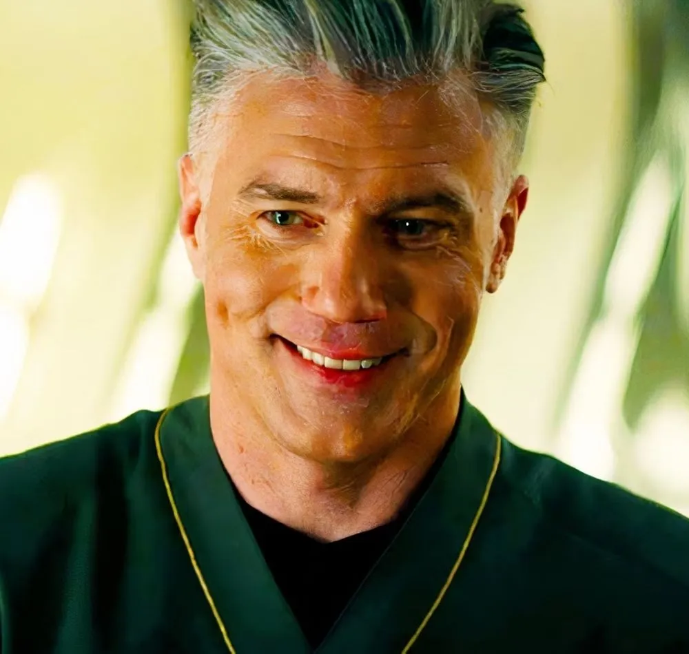 “Best Idea Wins”: Anson Mount & Star Trek EP Explain Why Pike Is A Great Captain In Strange New Worlds