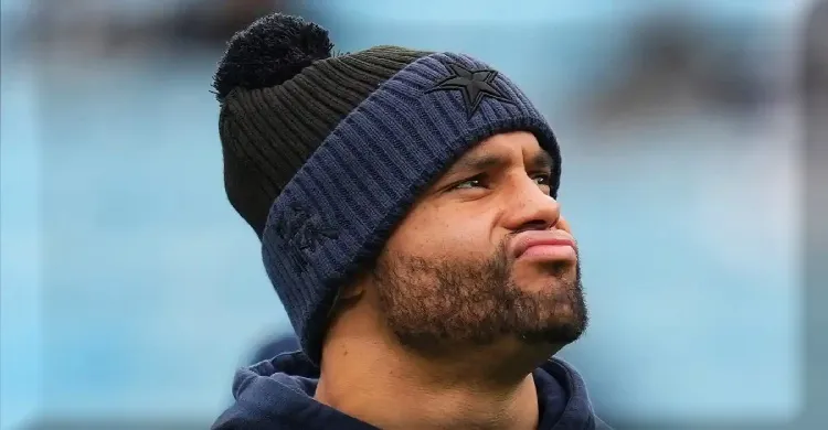Cowboys Predicted to Cut Ties With Dak Prescott for Generational QB