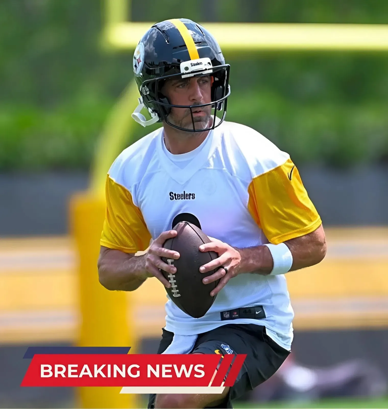 ESPN Claims Aaron Rodgers Had Say in Steelers' George Pickens Trade