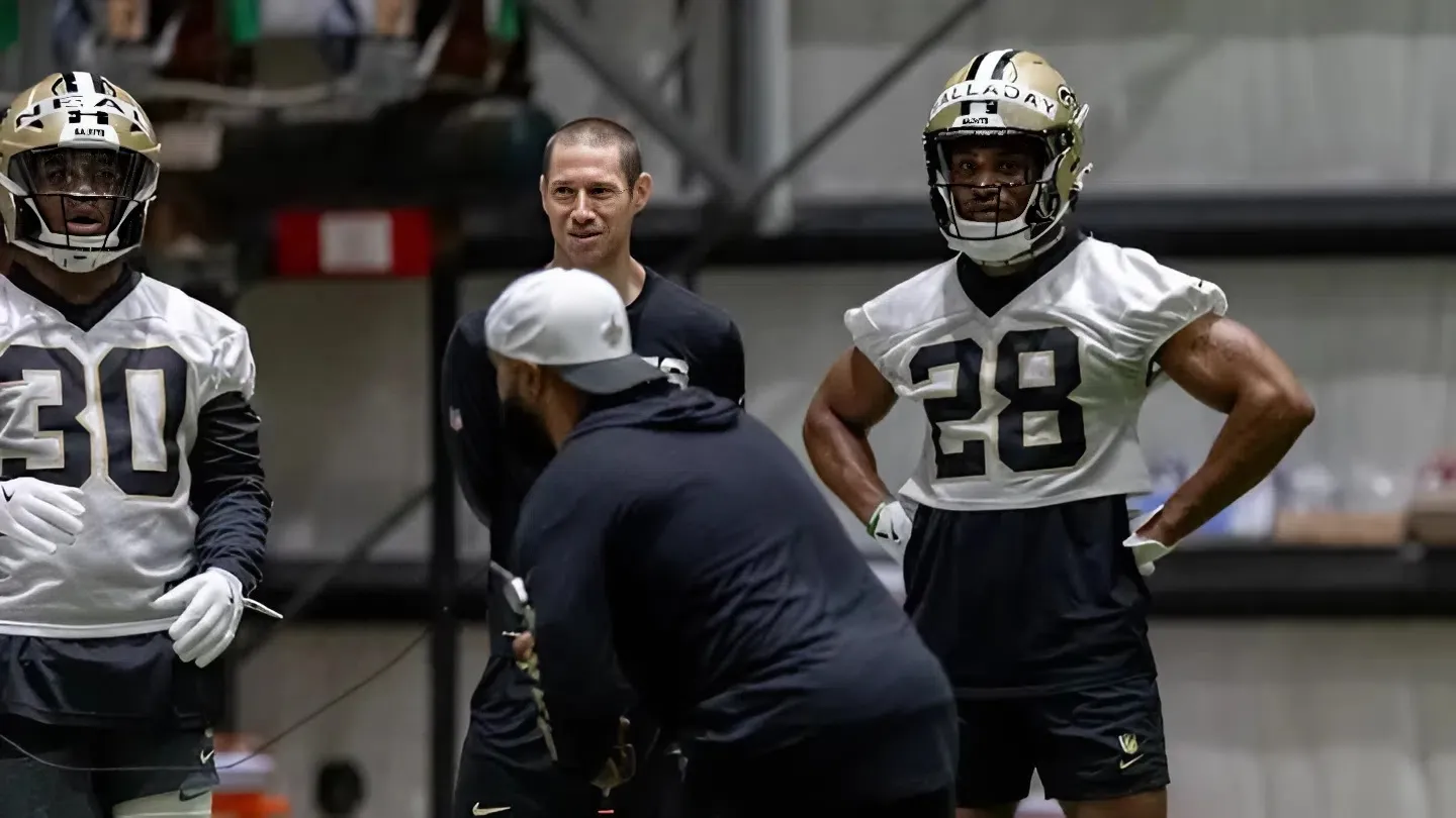 Saints waive Xavian Valladay, making room for another addition