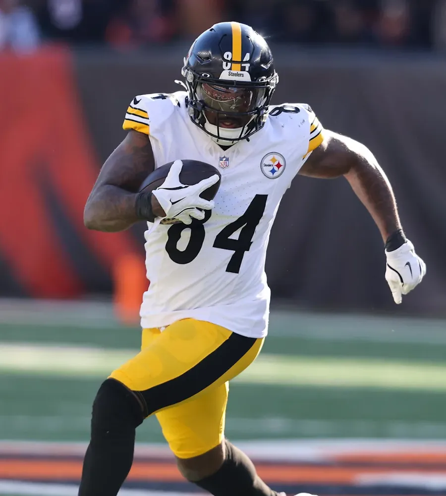 Steelers Could Shift Patterson Out of Return Role—Eye ‘Quiet’ RB Spot in 2025 Roster