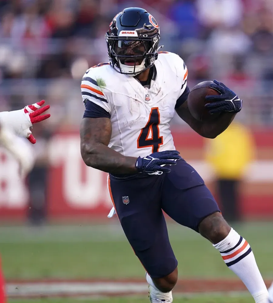 D'Andre Swift lands shockingly high in 2025 fantasy football rankings