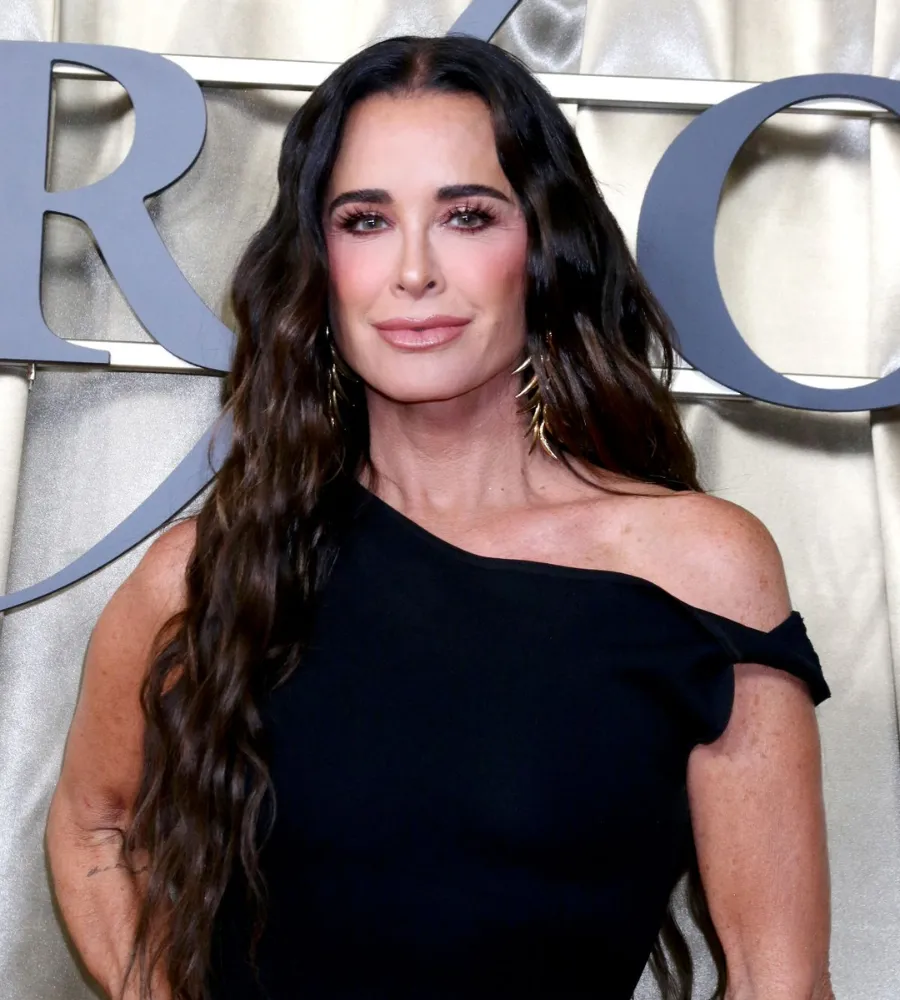 Kyle Richards Shows Off Strength & Shared a “So-Round” Moment During Alexia’s 29th Birthday