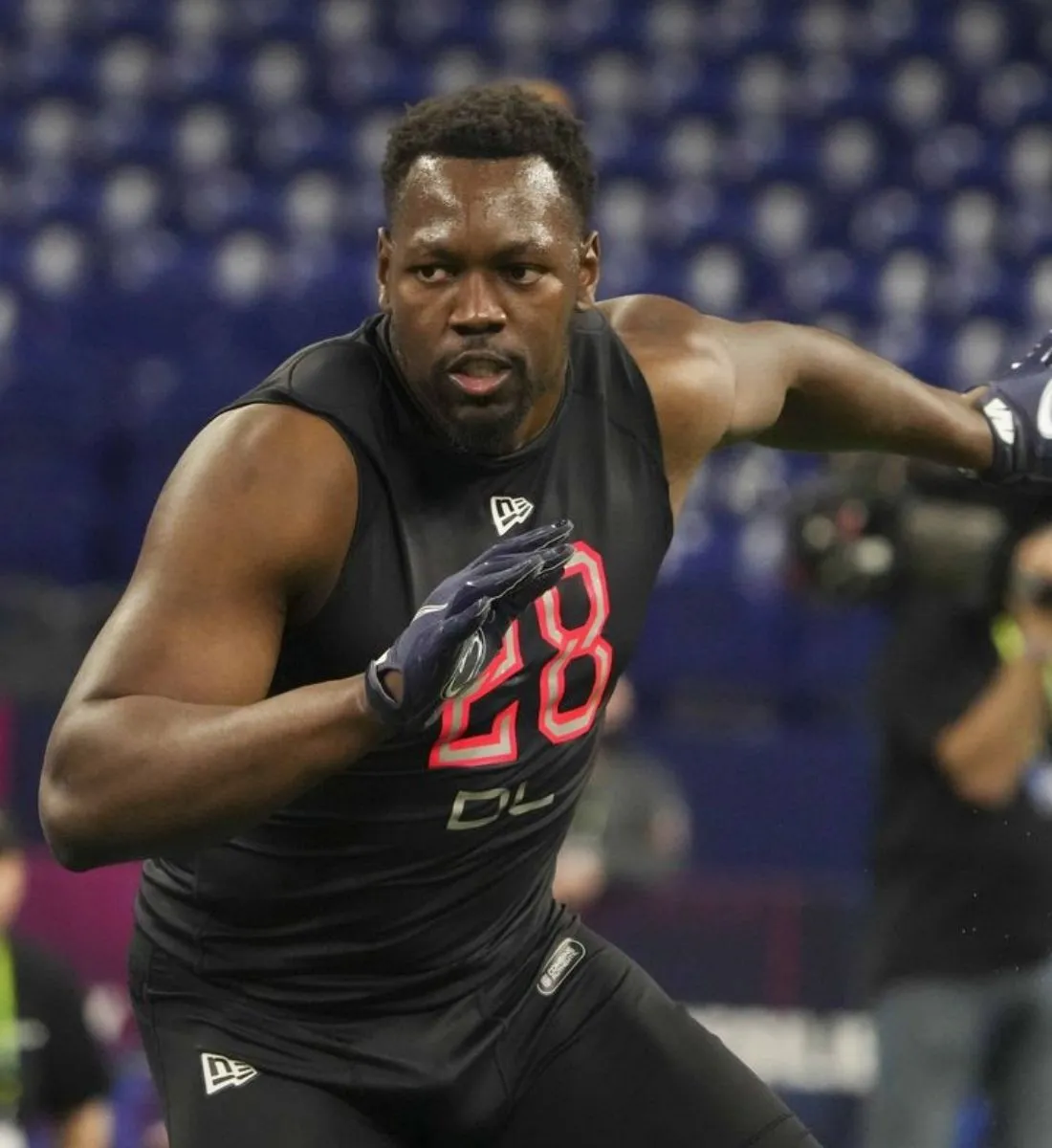 Falcons Pass Rusher Arnold Ebiketie and the Elusive Pursuit of Consistency