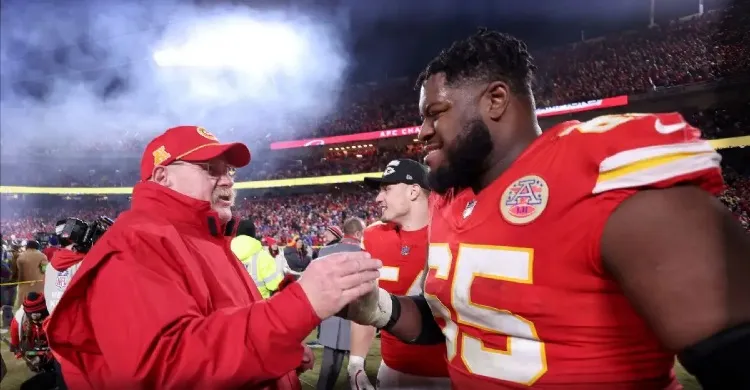 Kansas City Chiefs Get Clear Message on Trey Smith Deal