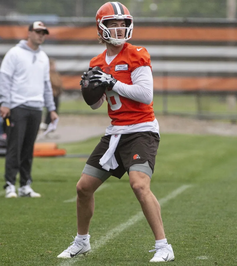 Browns Predicted to Part Ways With Kenny Pickett