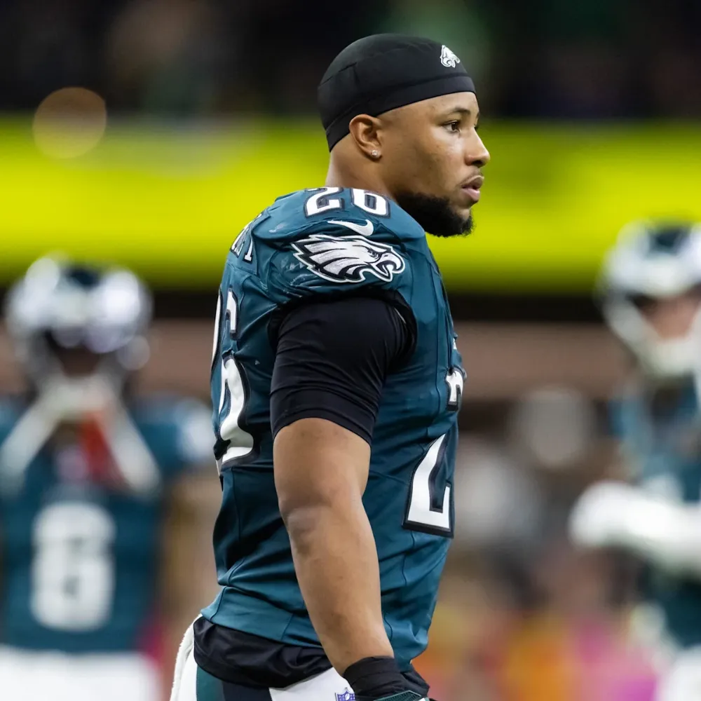 “No one’s ever done it twice – I want to be the first” – Saquon Barkley eyes NFL immortality as Eagles star running back sets sights on record-breaking 2,000-yard repeat behind league’s most dangerous offense - suong