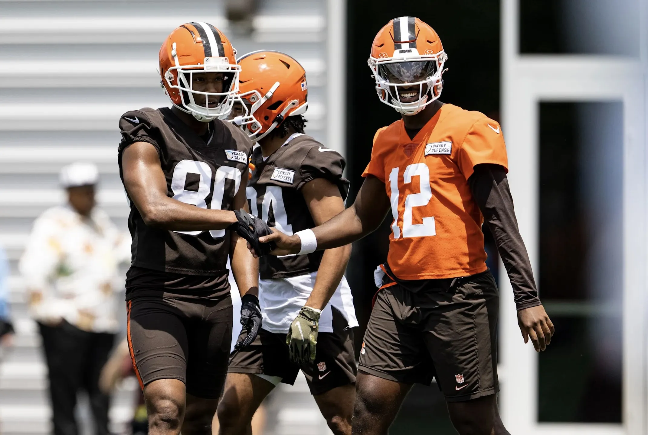 Fans to Pressure Browns on Shedeur Sanders Decision Amid Legal Drama