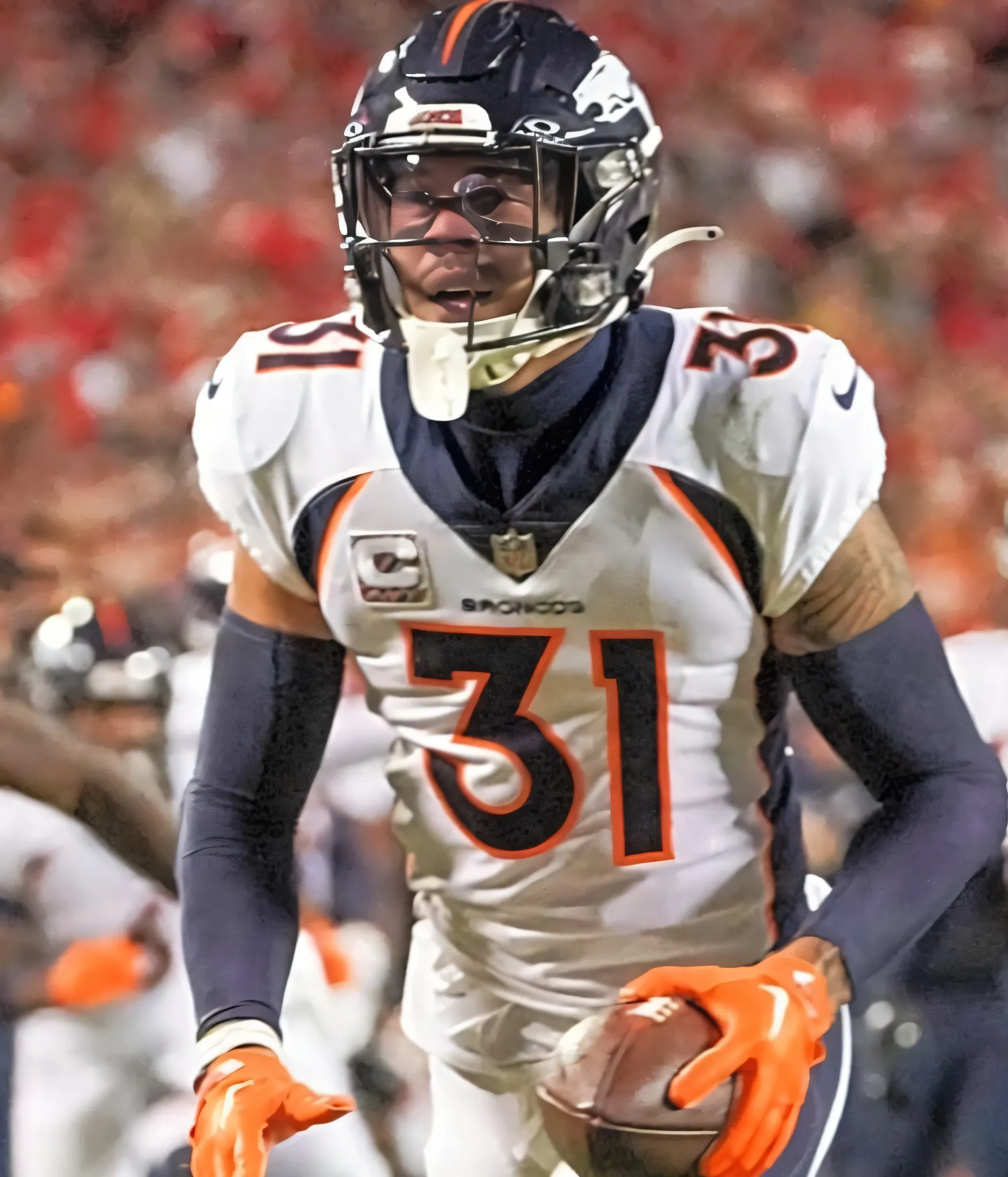 Former Broncos Star Predicted to Sign With AFC West Rival