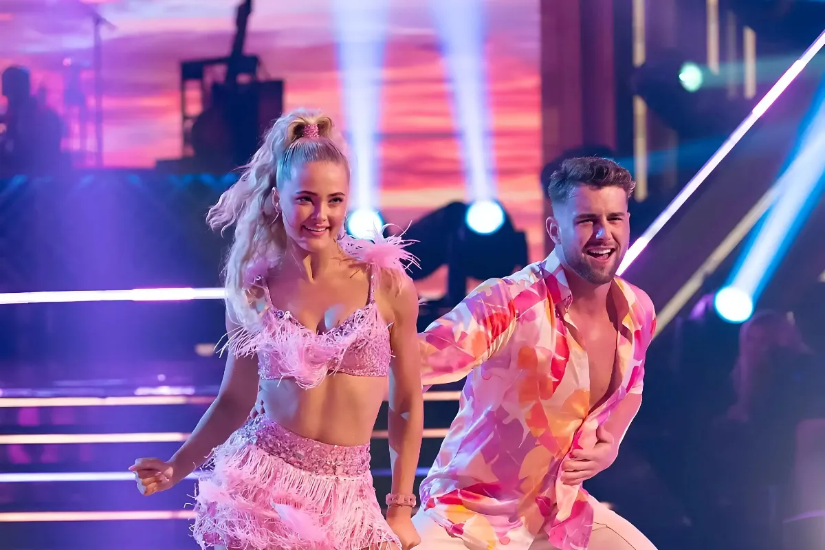 DWTS’ Harry Jowsey Calls Rylee Arnold His “Dream Partner” in Sweet Tribute tram