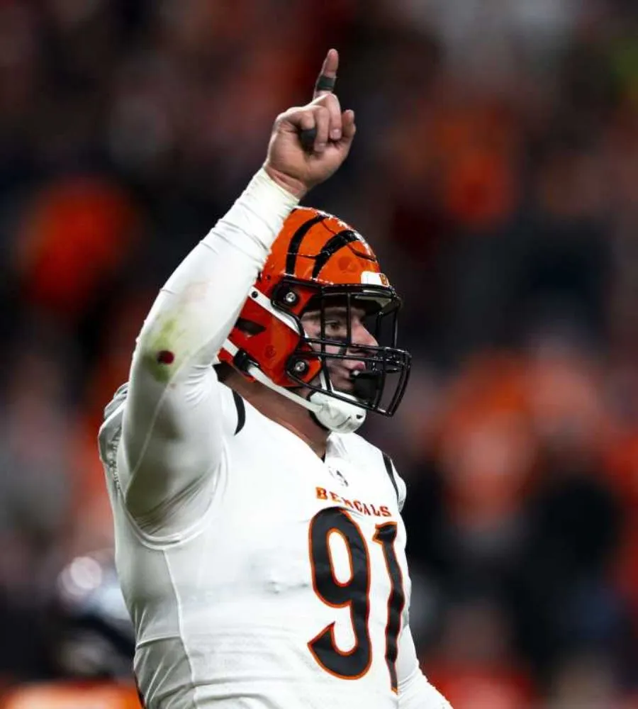 Bears fans need to stop fantasizing about Trey Hendrickson and running backs