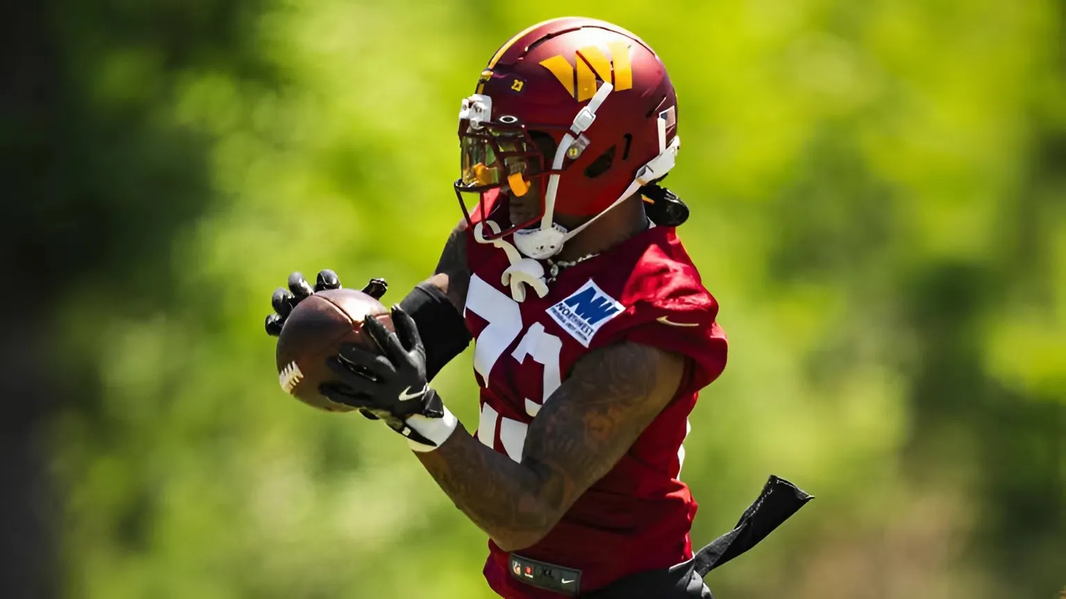 $123 Million Pro Bowler’s Absence Paves Way for ‘Instinctive’ Rookie CB