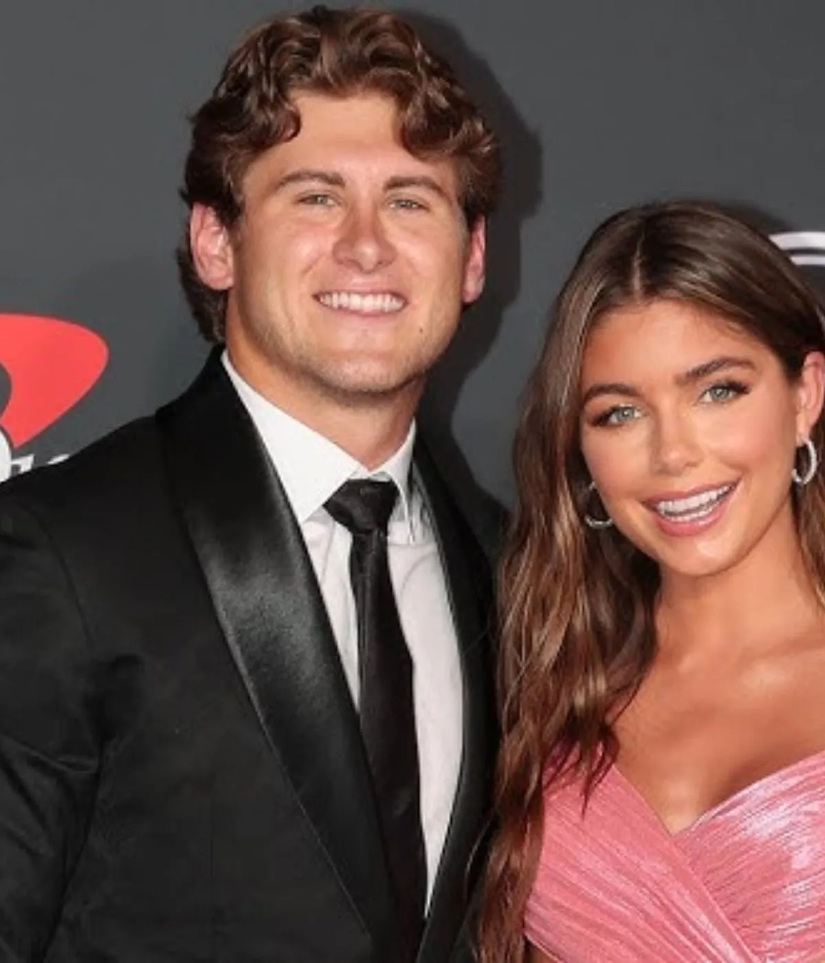 Hannah Ann Sluss Is Pre***, Expecting First Baby With Husband Jake Funk