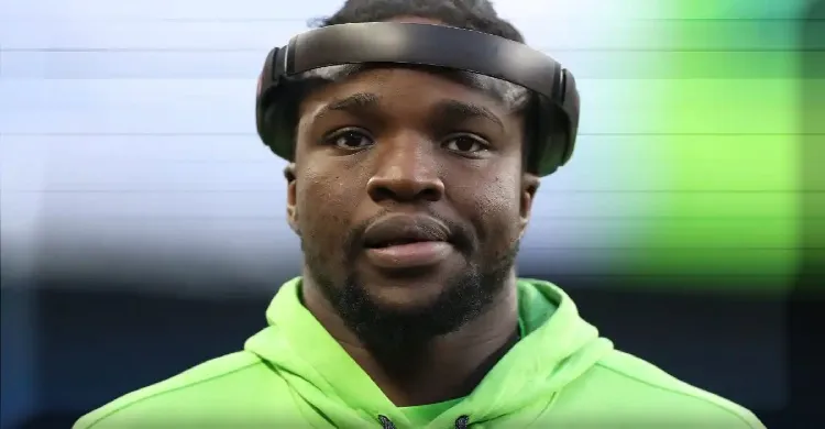 Eagles Trade Proposal Sends Seahawks 26-Year-Old Edge to Philly