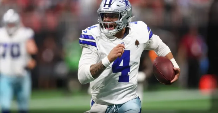 Cowboys' Dak Prescott Already Subject Of Odd Training Camp Criticism
