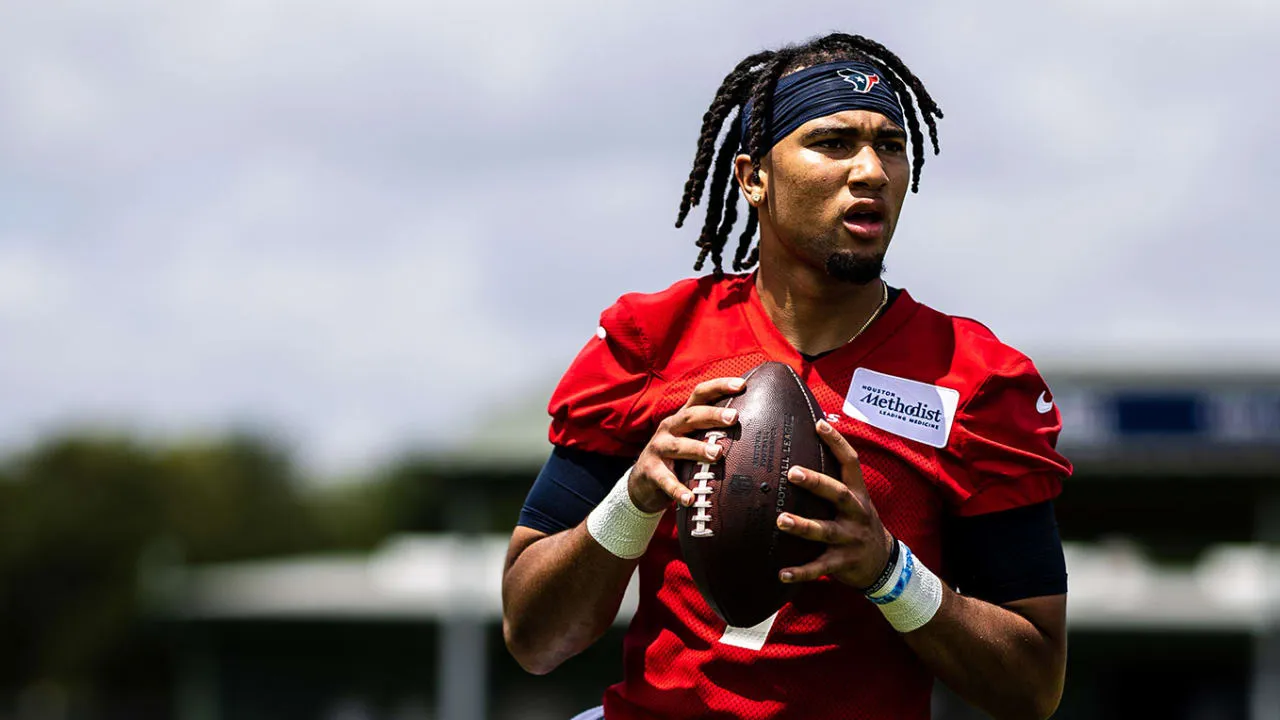 C.J. Stroud shuts down shoulder concerns, fully participates in Texans minicamp