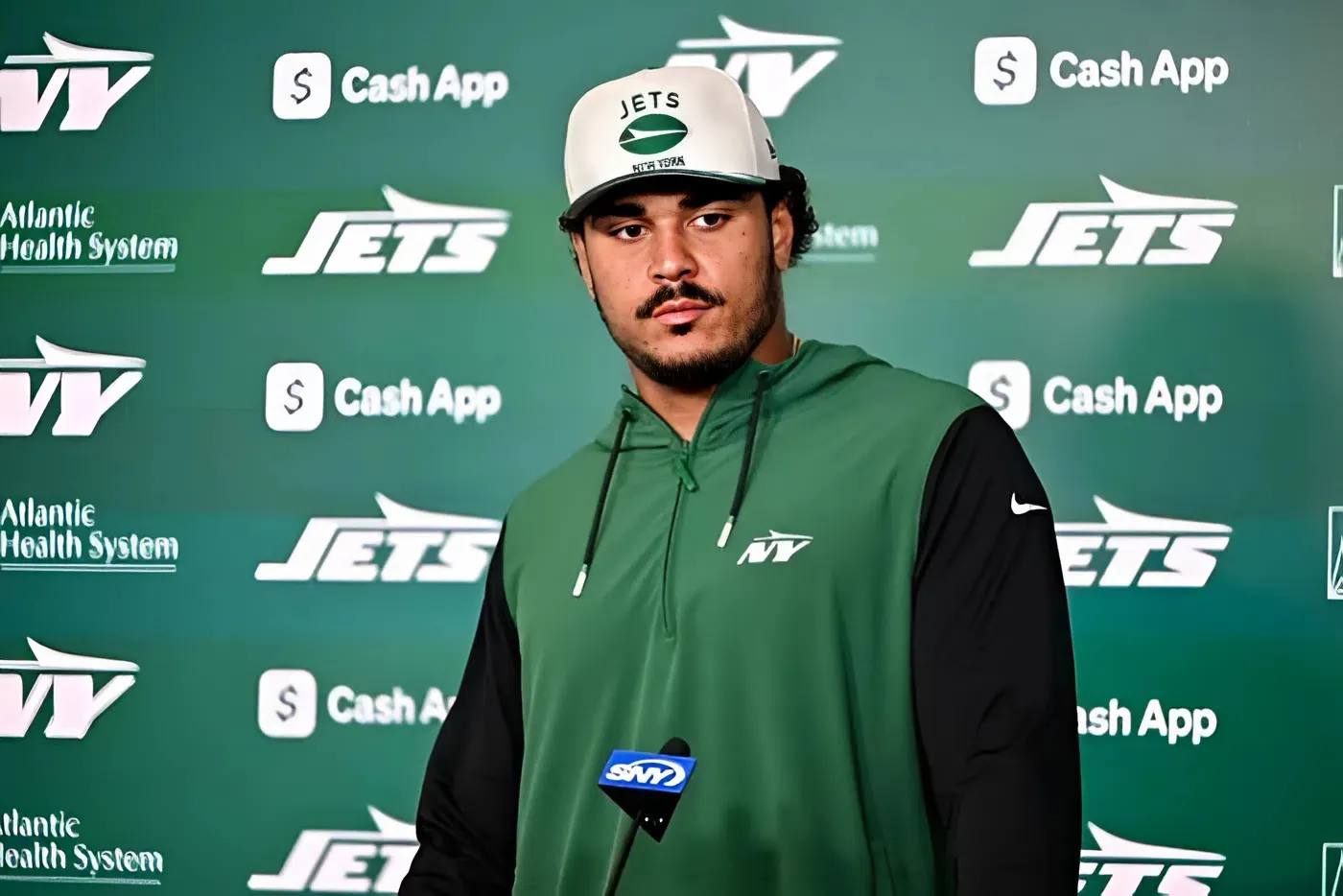 Free Agent’s Position Change Opens Big Opportunity for Jets