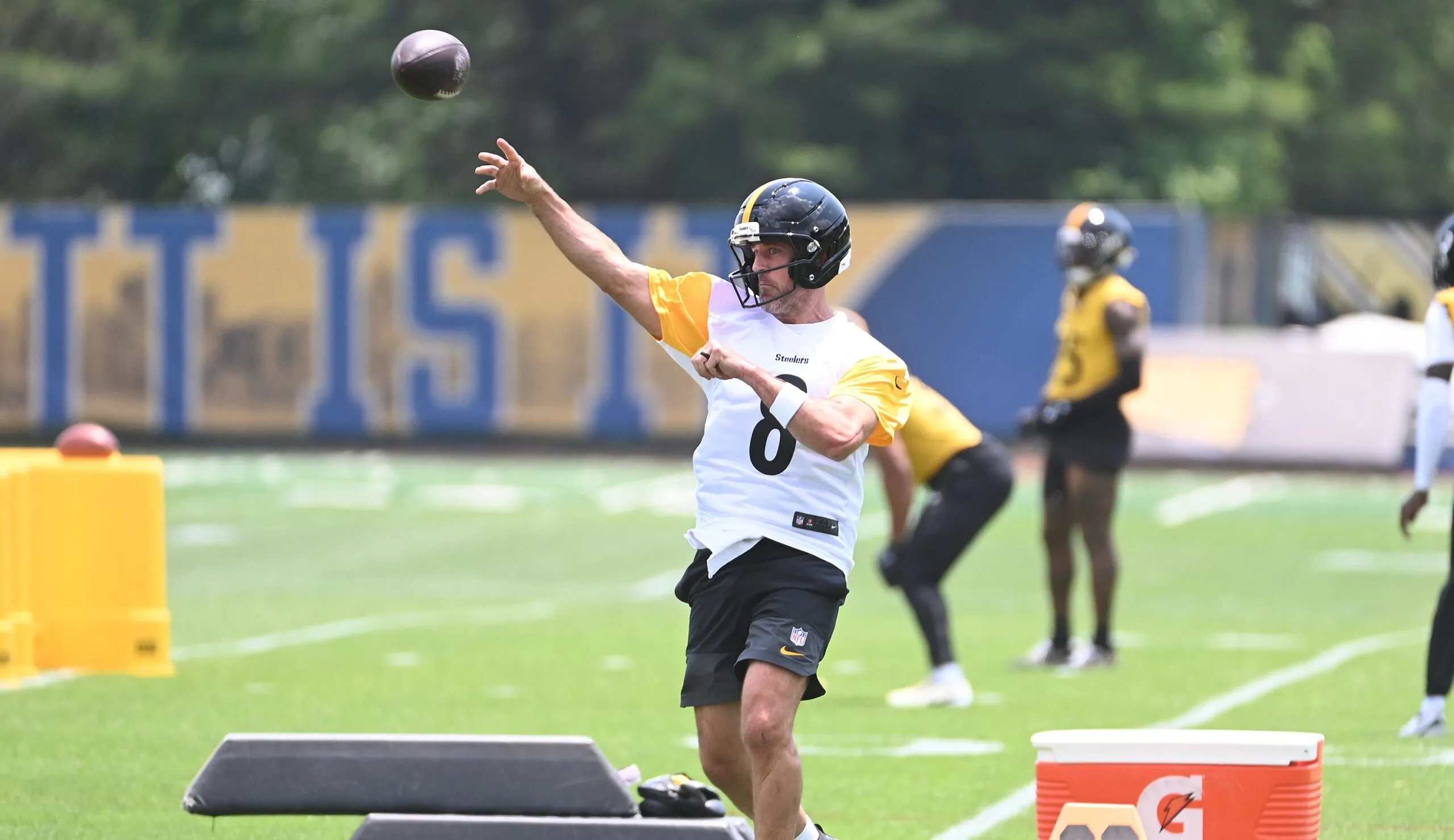Aaron Rodgers could possibly be replaced by the Steelers With New Dual-Threat QB