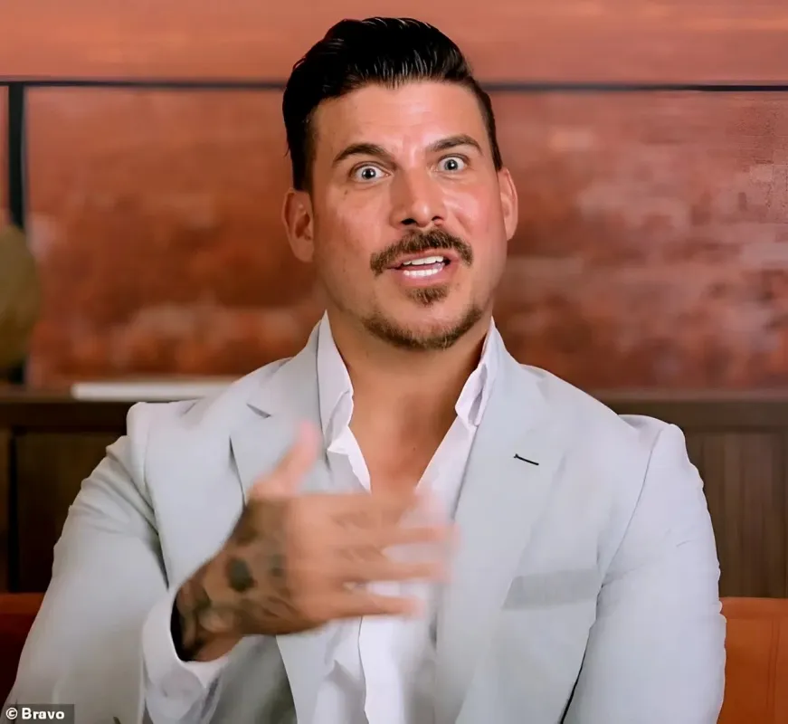 Bravo Fans Uncover Potential New Burner Account Linked to Jax Taylor, Stirring Speculation - lulu