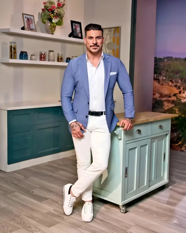 The Valley Producer Denies Rehab Deal With Jax Taylor, Explains Why He Had His Phone, Defends Having Him on Show, & Addresses Criticism of Show’s ‘Dark’ Tone - lulu