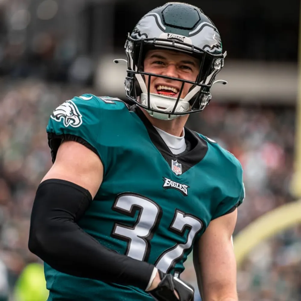 “He’s the steal of the secondary” – $3.5M safety Reed Blankenship dubbed the ‘Most Important Contract Extension’ for the Eagles as team urged to lock him in before market explodes - suong “He’s the steal of the secondary” – $3.5M safety Reed Blankenship dubbed the ‘Most Important Contract Extension’ for the Eagles as team urged to lock him in before market explodes - suong