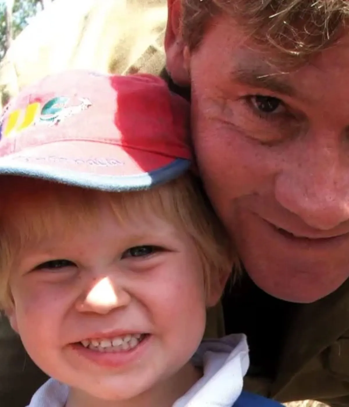 Robert Irwin Smiles While Watching Late Dad Steve Irwin’s Film on Flight