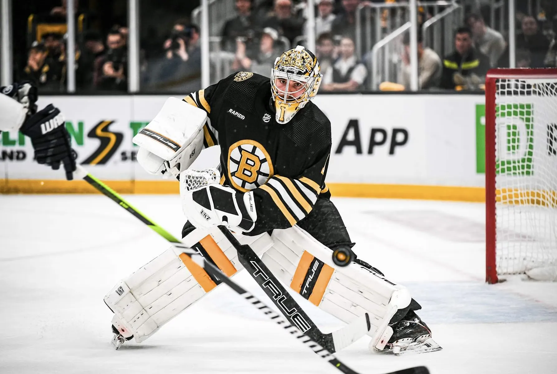 Proposed Bruins-Oilers trade involving Swayman blasted as potential disaster