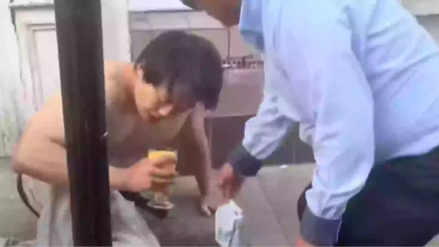 Horrifying footage shows what happens when customer eats 'hottest curry' that waiter has to wear gas mask to serve