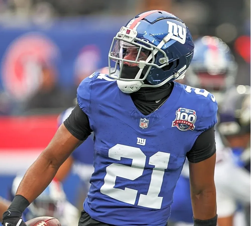 Eagles Cornerback Offers Unique Take On His New Defensive Coordinator