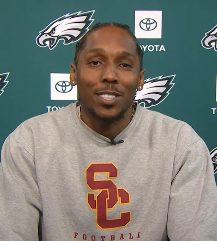 Eagles Cornerback Offers Unique Take On His New Defensive Coordinator