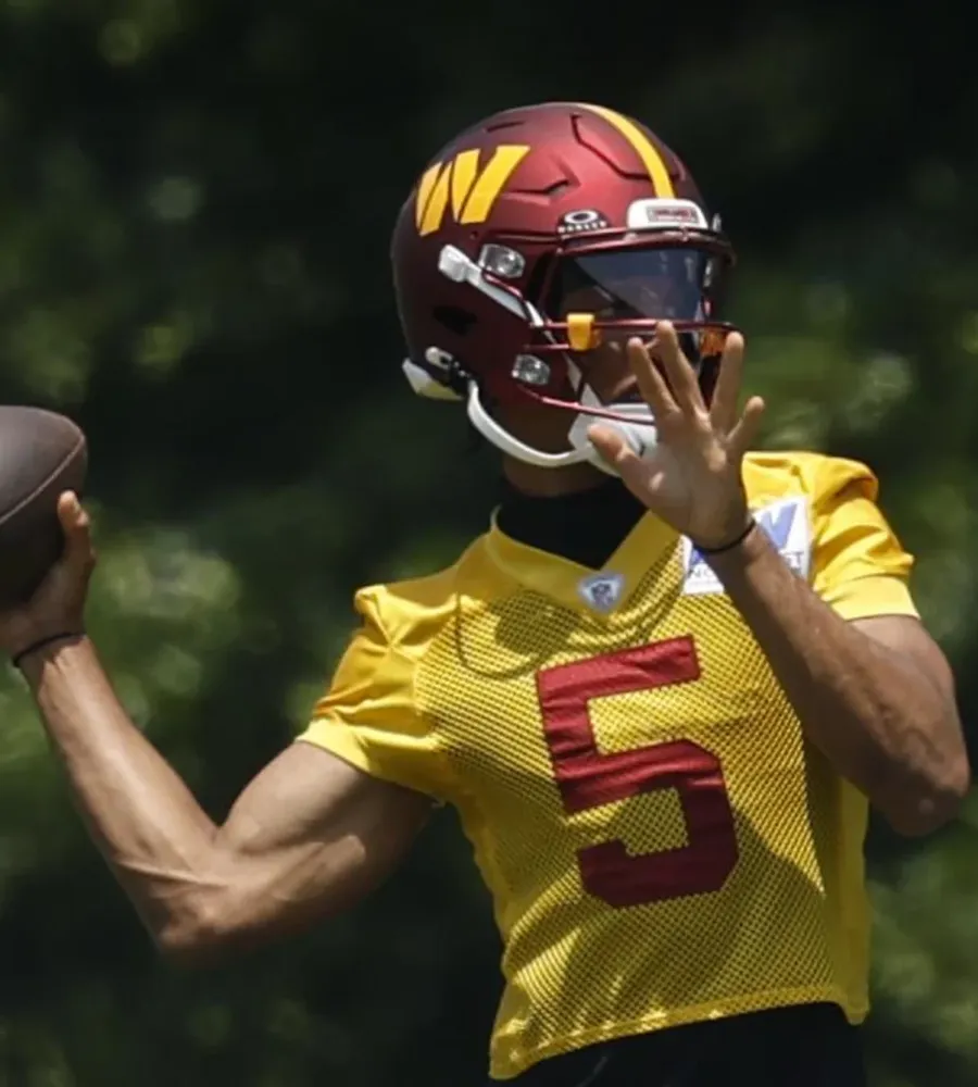 Commanders Face Ultimate Warm-Up: Preseason Showdown vs. Ravens & Joint Practices Kick Off Camp