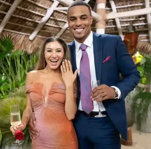 The Bachelor’s Grant Ellis and Juliana Pasquarosa Unfollow Each Other on Instagram After Split