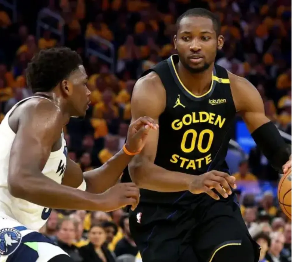 Warriors Lose Out on Perfect Fit for Steve Kerr After Blockbuster Trade