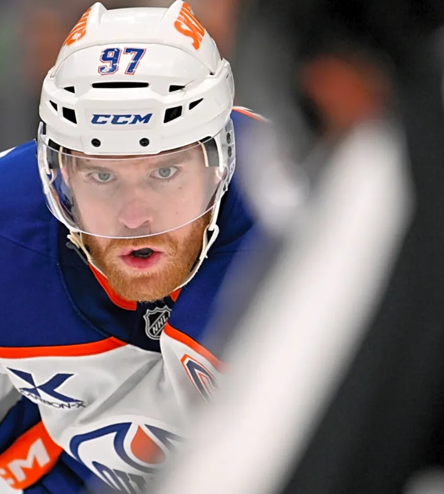 Oilers executives travel to Ontario to begin in-person meetings with Connor McDavid’s agent