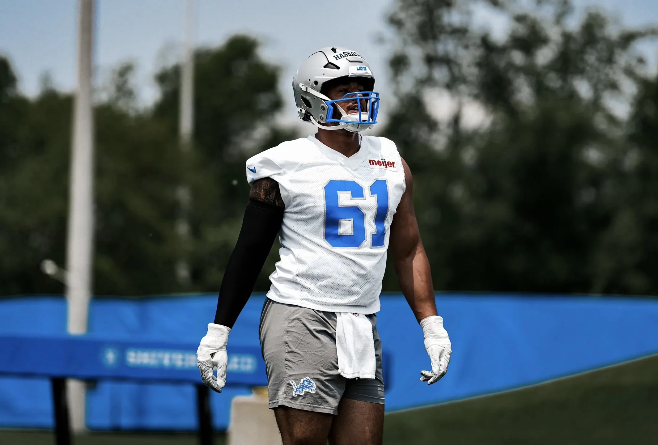 Ahmed Hassanein fuels Detroit Lions’ fire as he challenges doubters with jaw-dropping 405-pound bench press