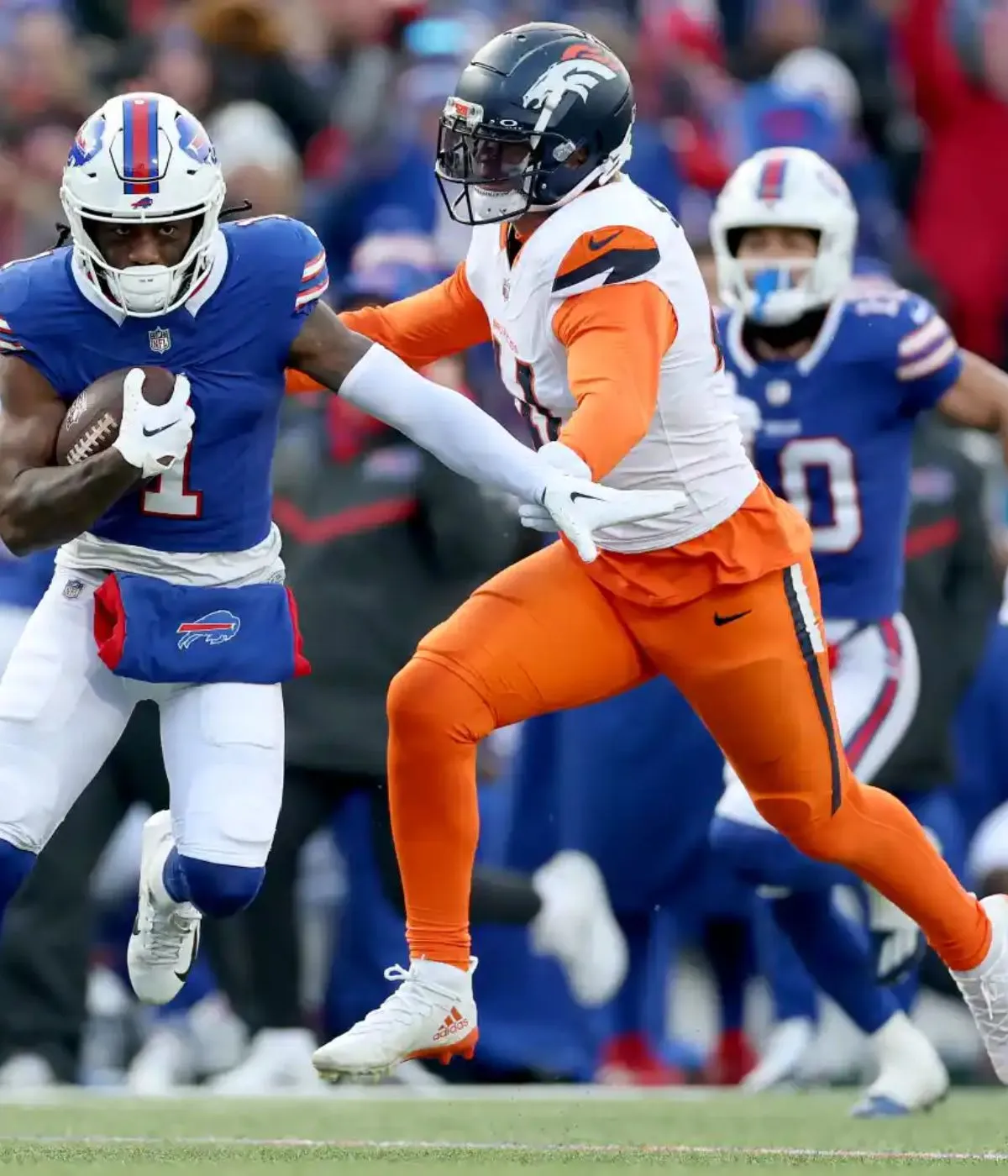 Broncos Linebacker Named as ‘Bust’ Candidate Entering Key 3rd Year