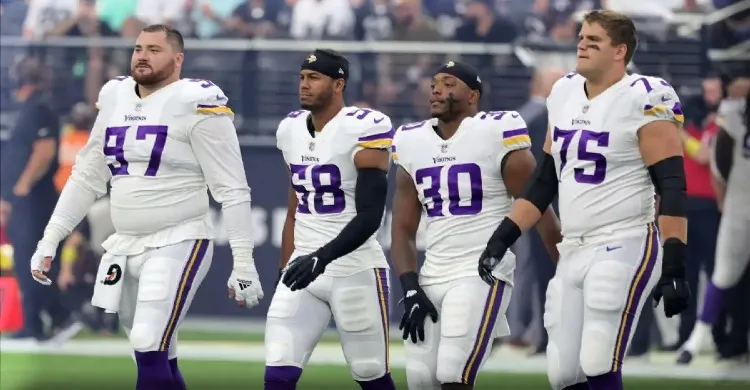 Vikings Told to Extend Player’s $92.5 Million Contract (And Now)