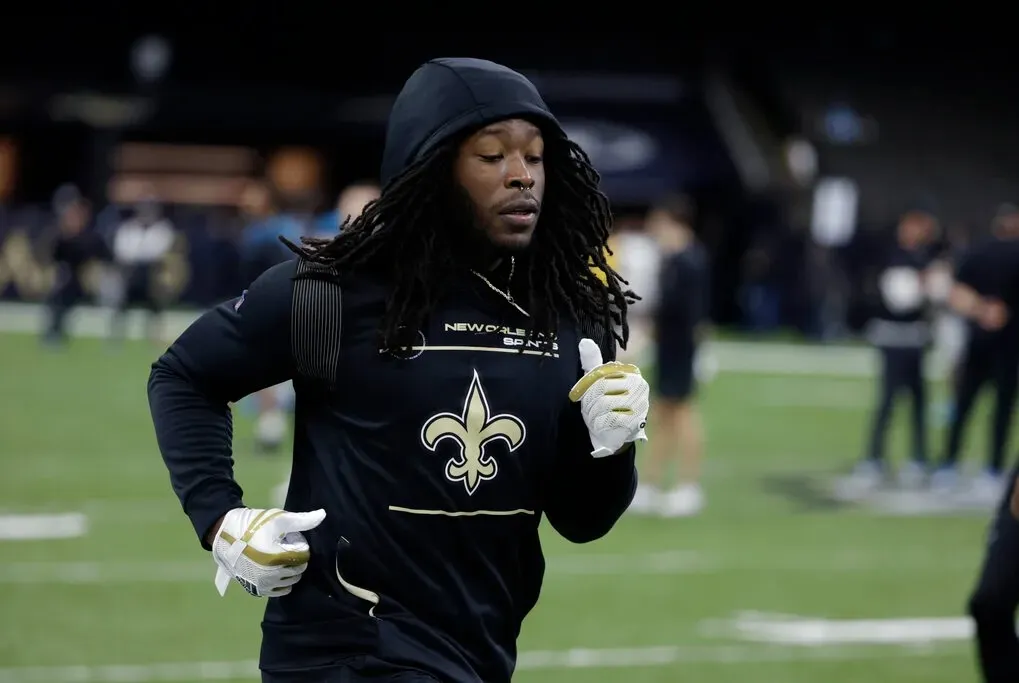 Alvin Kamara’s $79.33M untouched NFL fortune becomes viral sensation—his endorsement-only lifestyle stuns fans