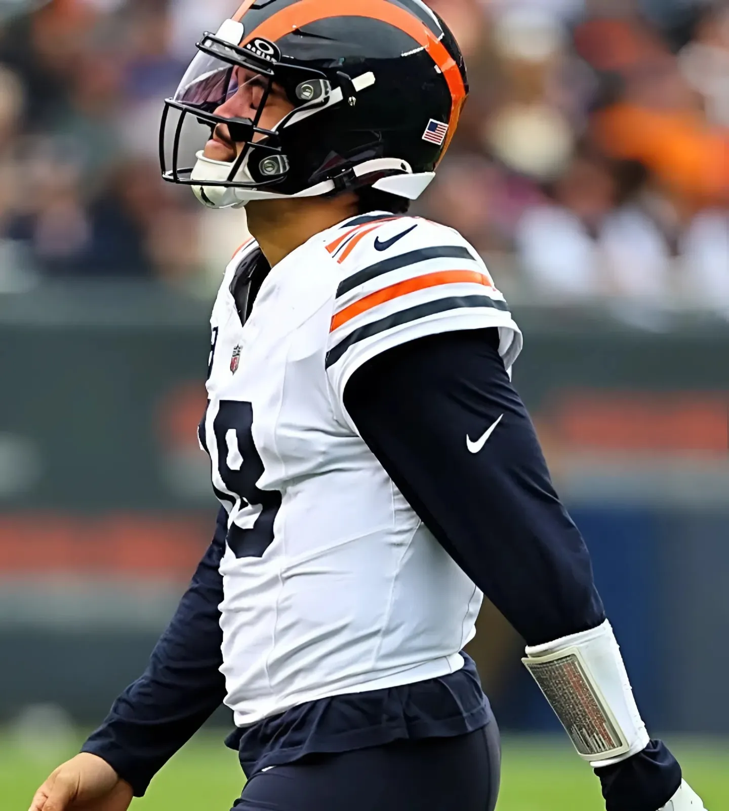 NFL analyst isn't convinced Bears' Caleb Williams will outperform another young quarterback he will always be mentioned against in 2025