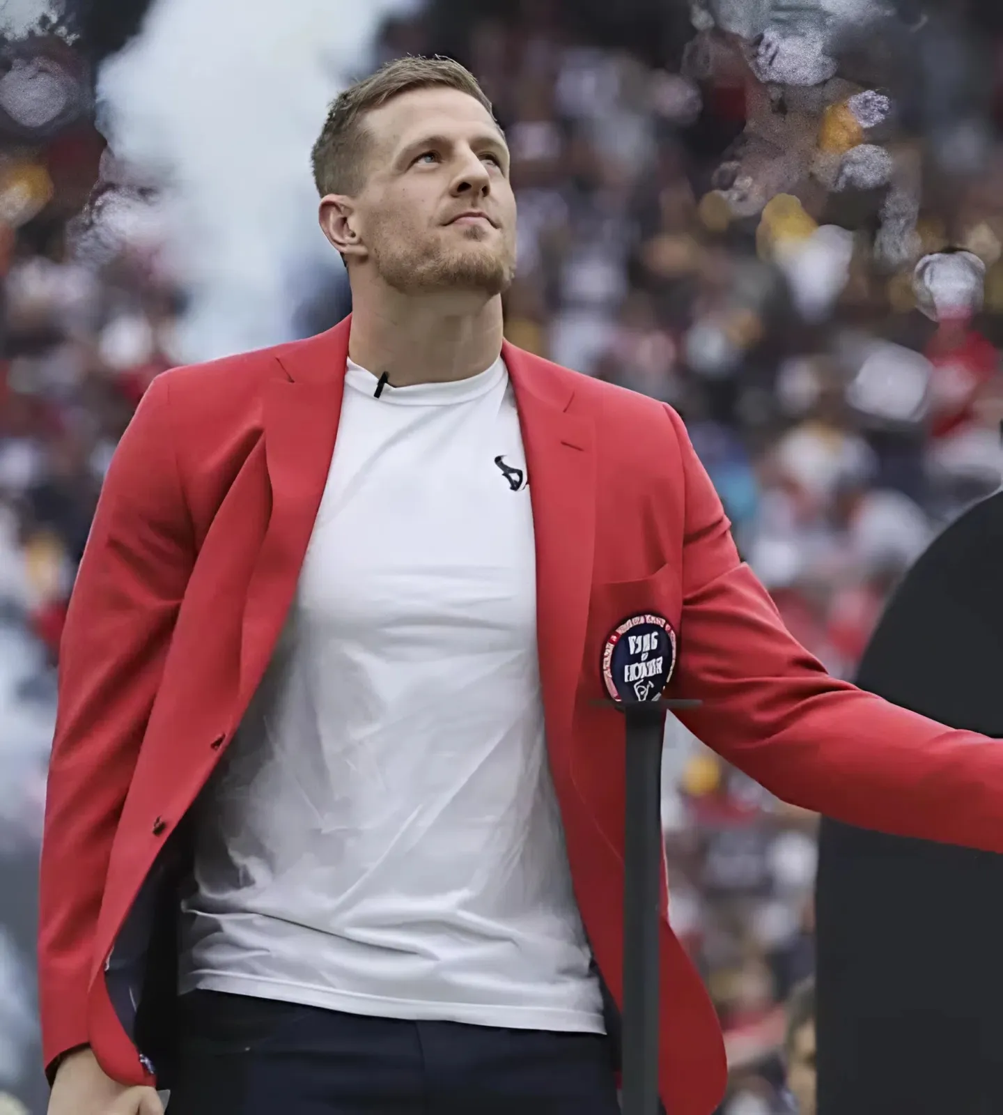 Texans Legend J.J. Watt Catches Attention with Major Announcement Texans Legend J.J. Watt Catches Attention with Major Announcement
