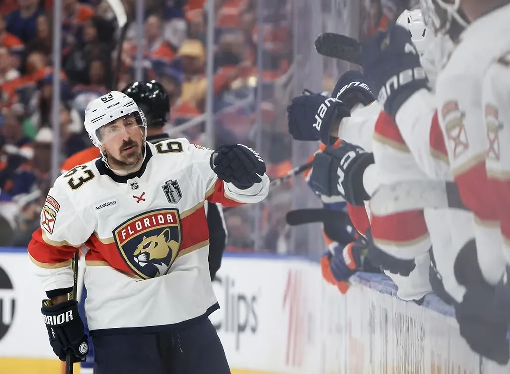 Brad Marchand faces uncertain future as Panther despite potential Bruins return