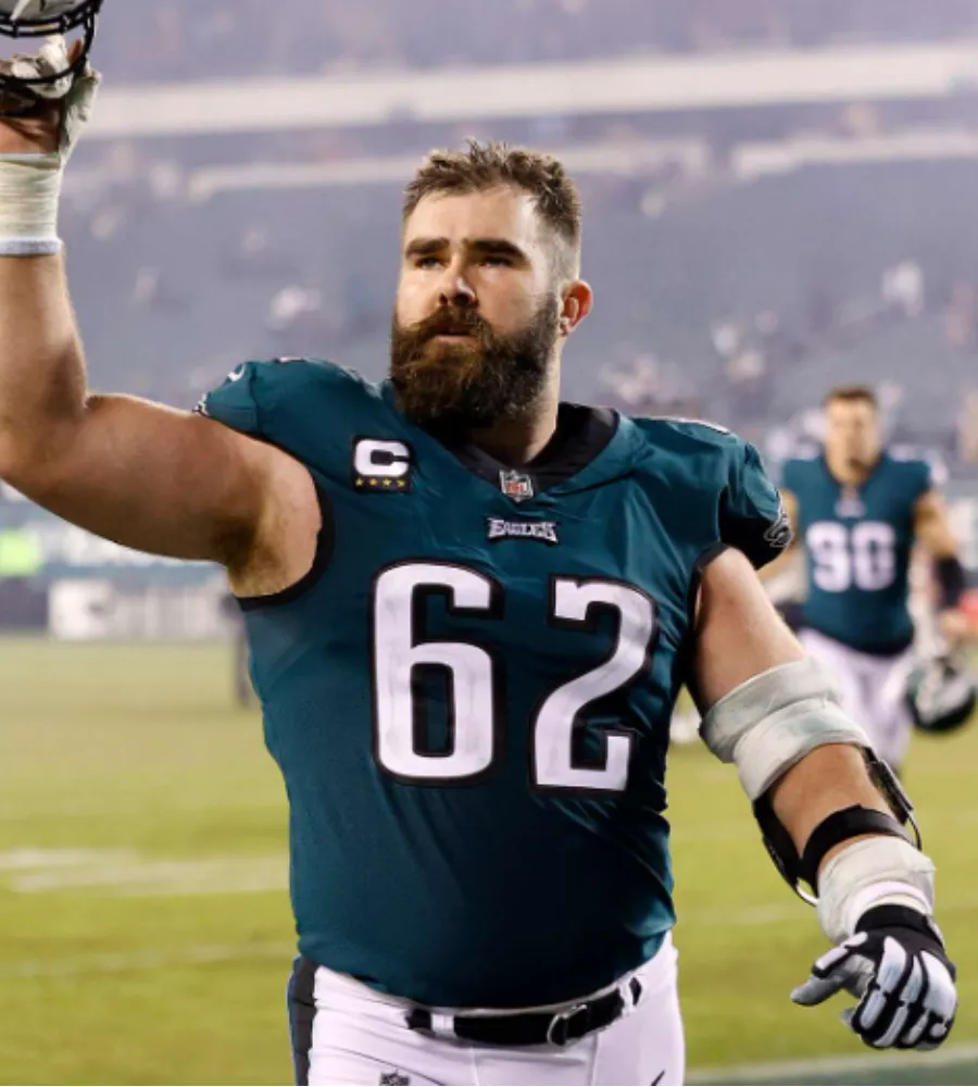 Eagles’ Draft Genius: Jason Kelce Crowned NFL’s ‘Steal of the Millennium’—Undersized to Unstoppable!