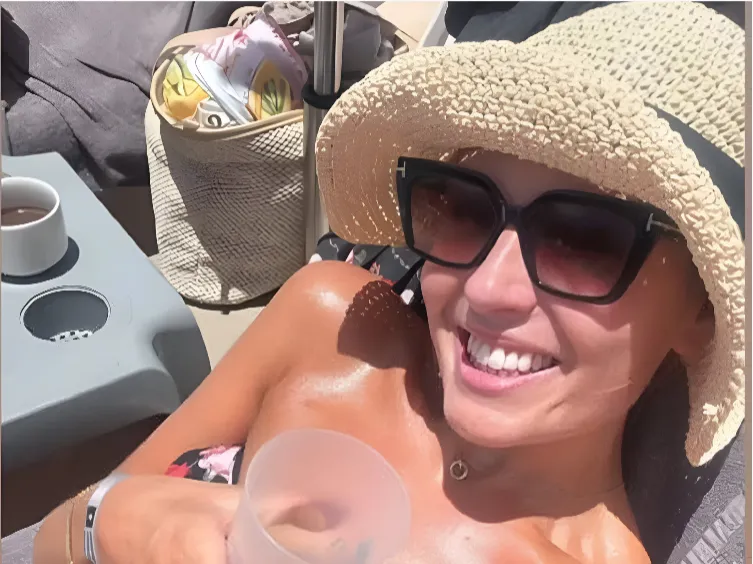Strictly Come Dancing's Amy Dowden 'grateful' after 'doing everything' to 'stay alive'