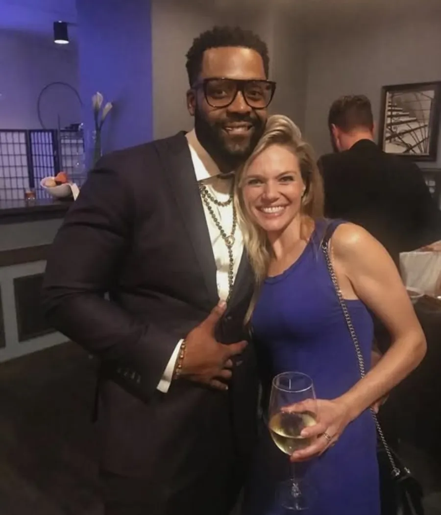 LaRoyce Hawkins and Tracy Spiridakos Melt Fans’ Hearts with Tender Hug Behind the Scenes of Chicago P.D.