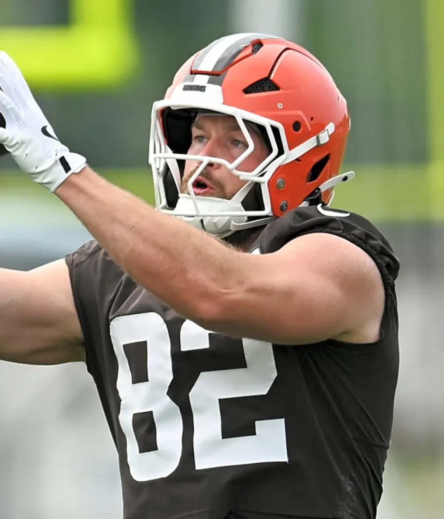 Browns player failed miserably while trying to go ‘Happy Gilmore’