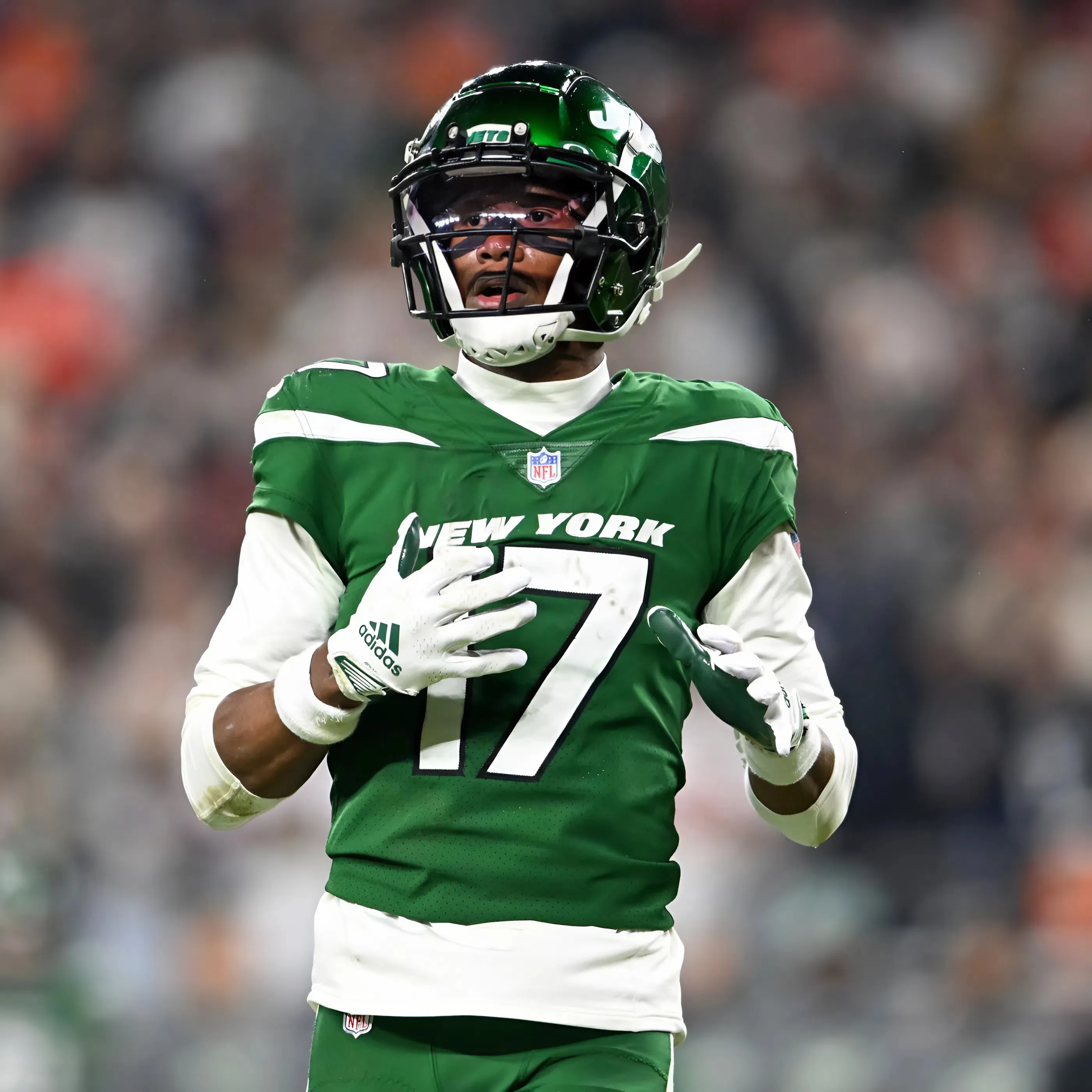 Jets Coach Has Eyebrow Raising Take On Garrett Wilson