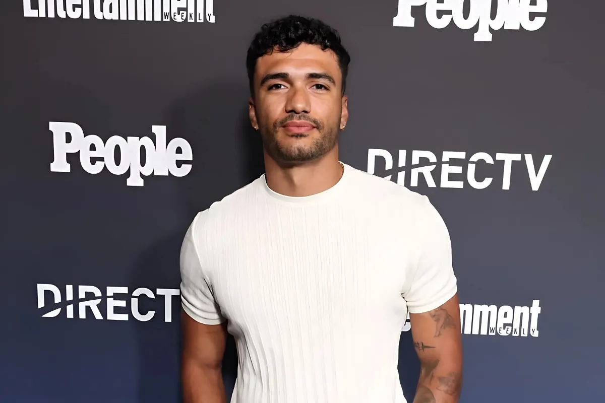 Jonathon Johnson Gets Candid About Mental Health: ‘I Haven’t Been Happy for a While Now’ tram